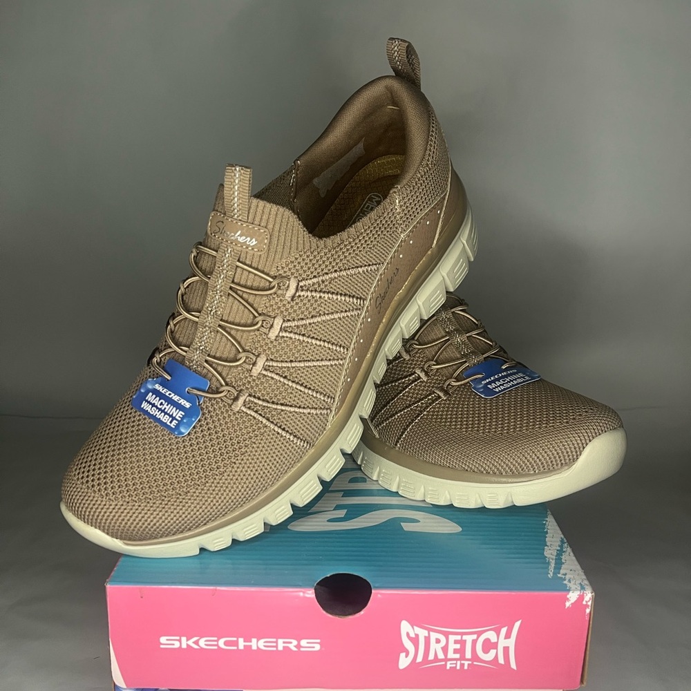SKECHERS Stretch Fit Memory Foam Women’s Shoes